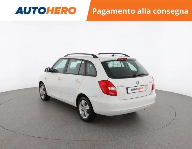 SKODA Fabia 1.2 12V 70 CV Wagon Drive Image 4